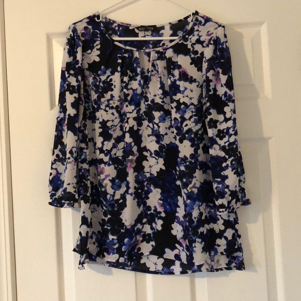 Women’s blouse.